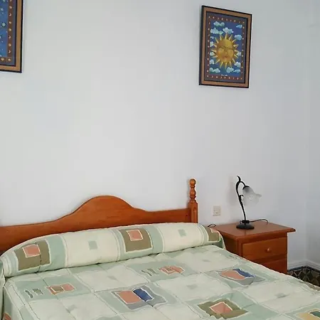Chalet Lopez *
